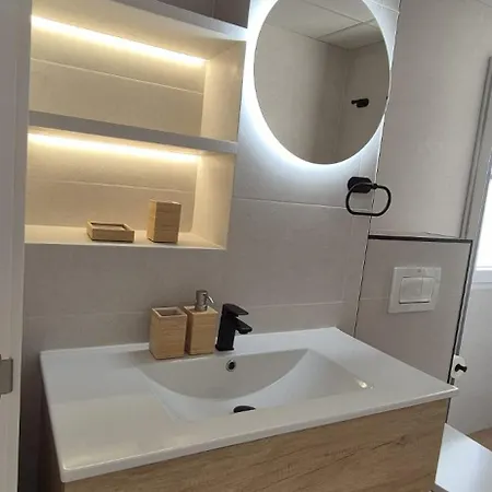 Sea View Lejlighed *